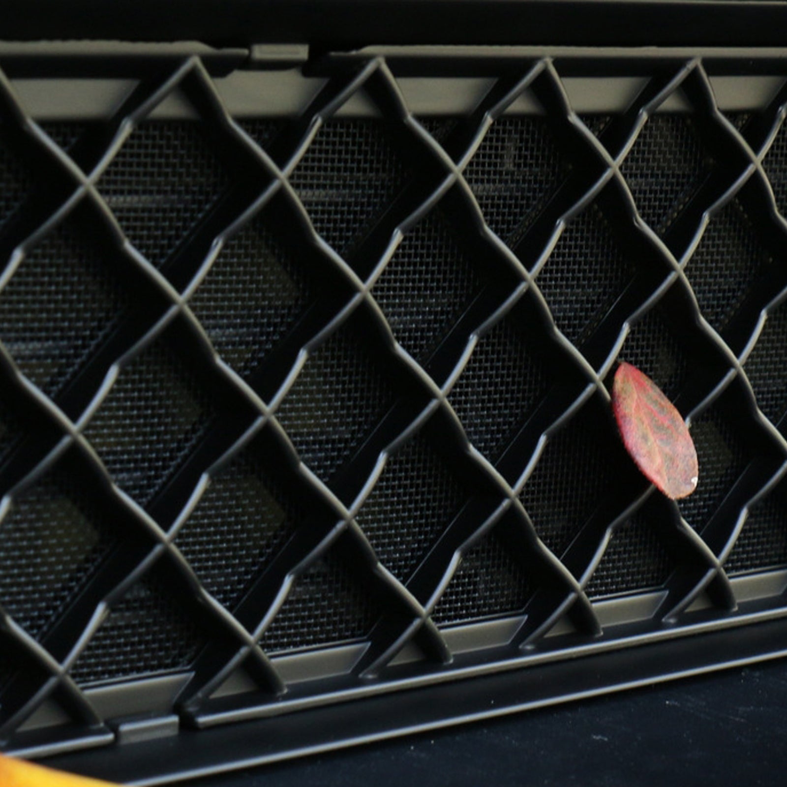 For Tesla Model Y Front Lower Anti-insect Mesh Grille 1pc